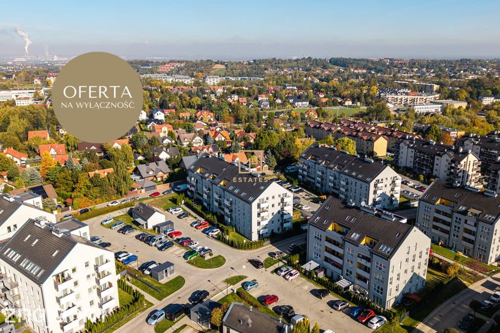 Przestronne i jasne mieszkanie z balkonem - zdjęcie 18