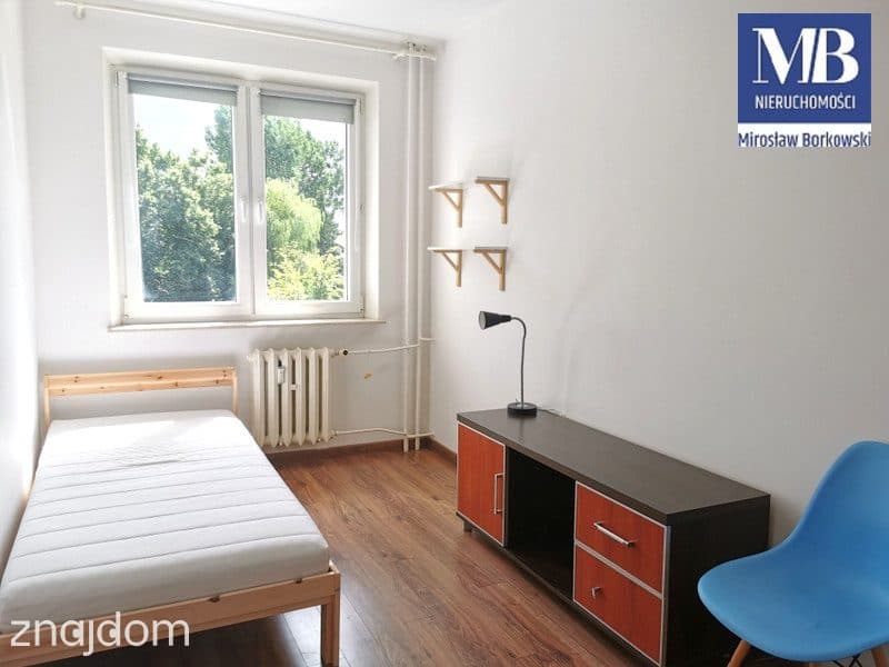 Przestronne, mieszkanie 64 m²  - pięć pokoi !