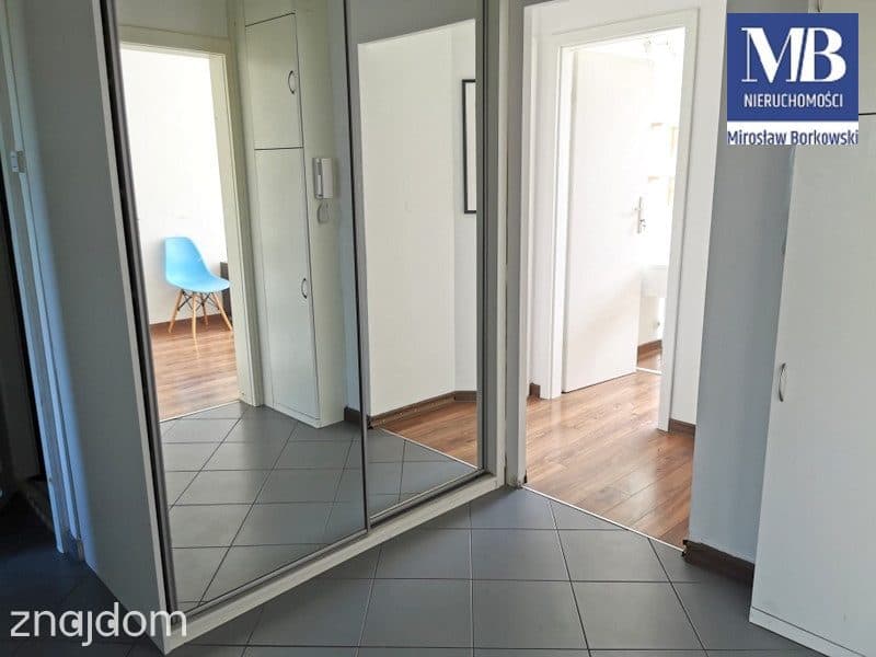 Przestronne, mieszkanie 64 m² - pięć pokoi ! - zdjęcie 3