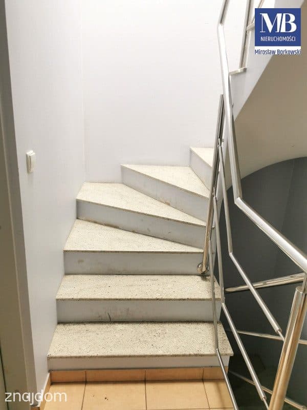 Biuro trzykondygnacyjne – 140 m² - Gd Karczemki - zdjęcie 8