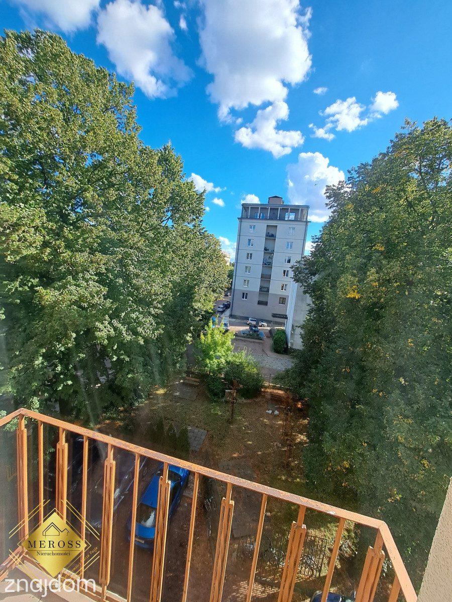 Dwupokojowe mieszkanie w samym sercu Częstochowy - zdjęcie 3