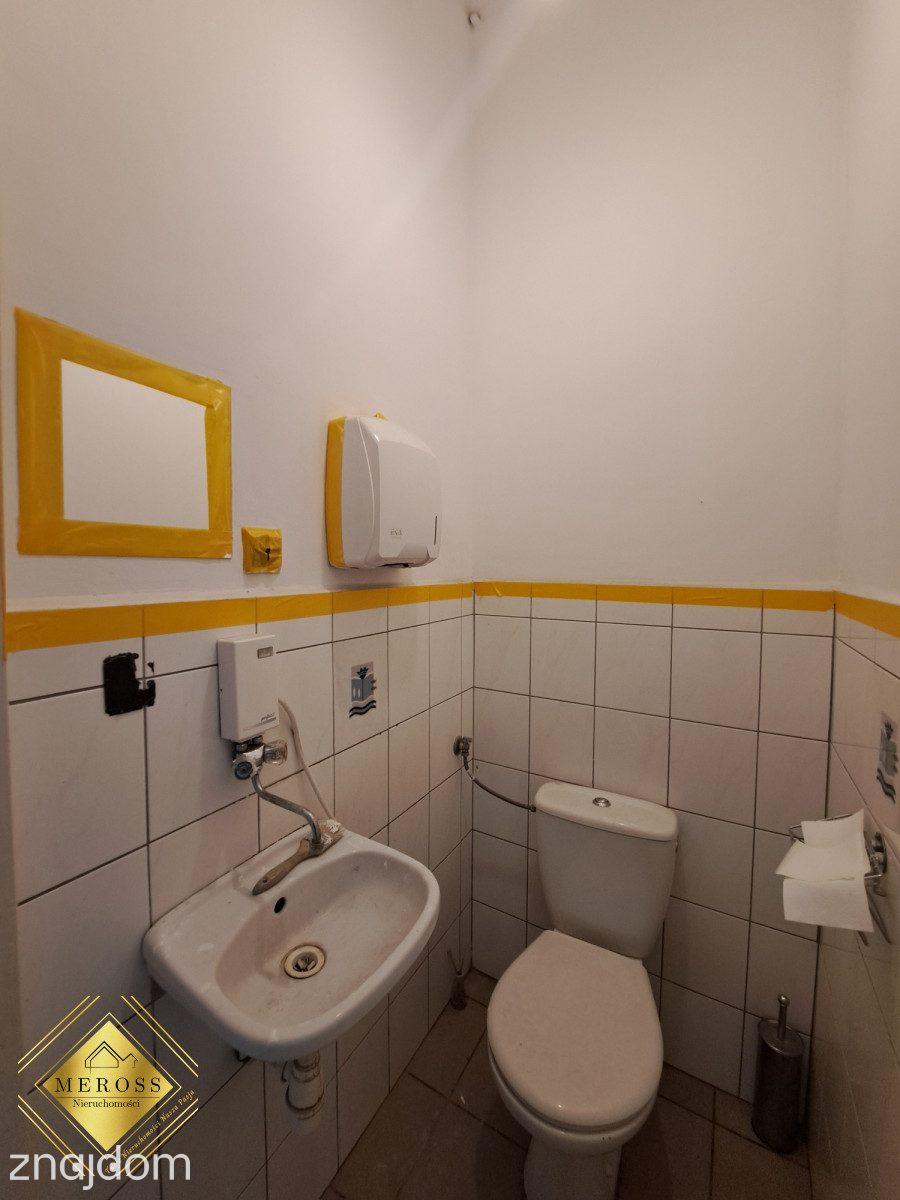 Trzypomieszczeniowe biuro w centrum - zdjęcie 7