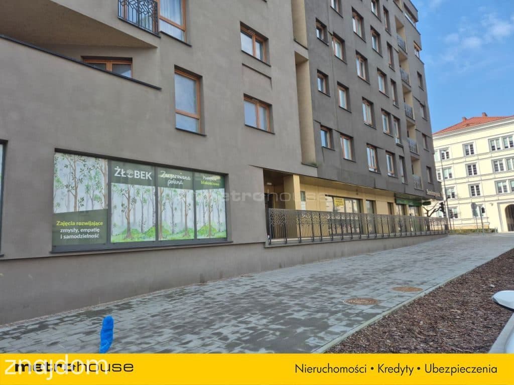 Lokal użytkowy w centrum miasta na sprzedaż - zdjęcie 2