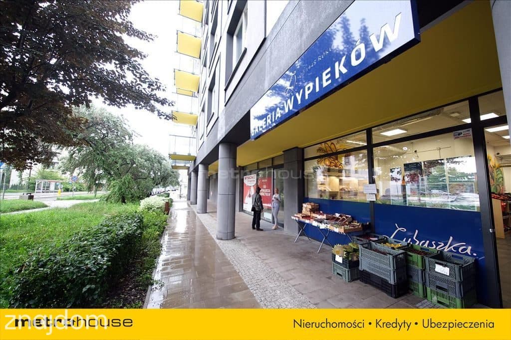 Nowy lokal z pełnymi witrynami na otwartym planie - zdjęcie 11