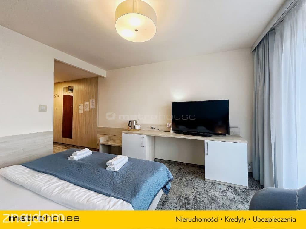 Apartament w centrum z widokiem na panoramę miasta - zdjęcie 4