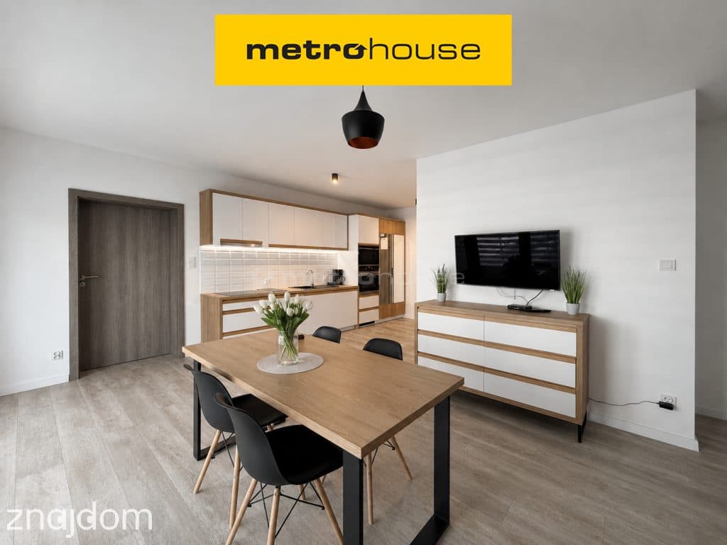 Apartament i parking,basen, blisko morza Sianożęty
