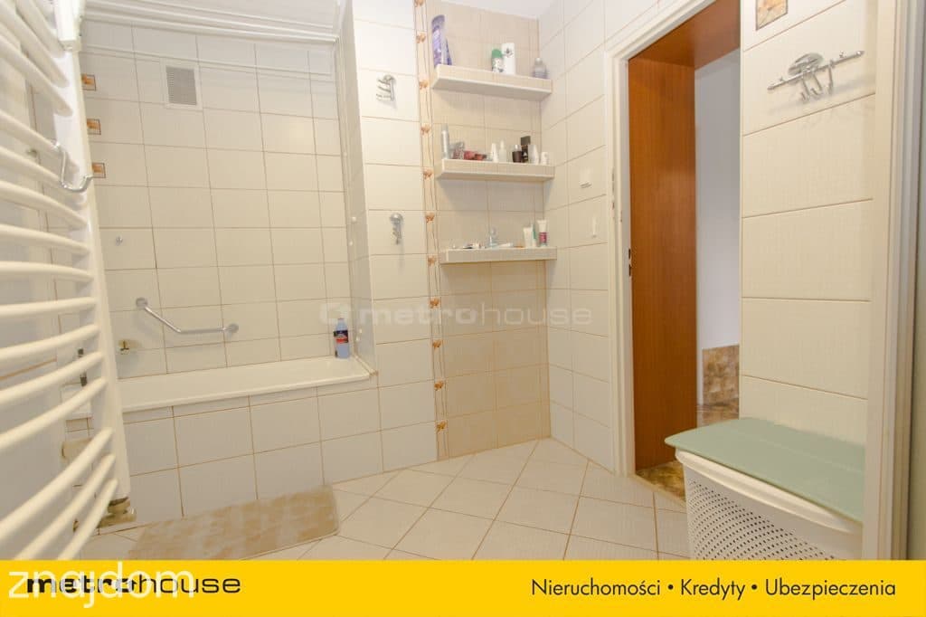 GARAŻ mieszkanie 4 pokojowe do zamieszkania - zdjęcie 8