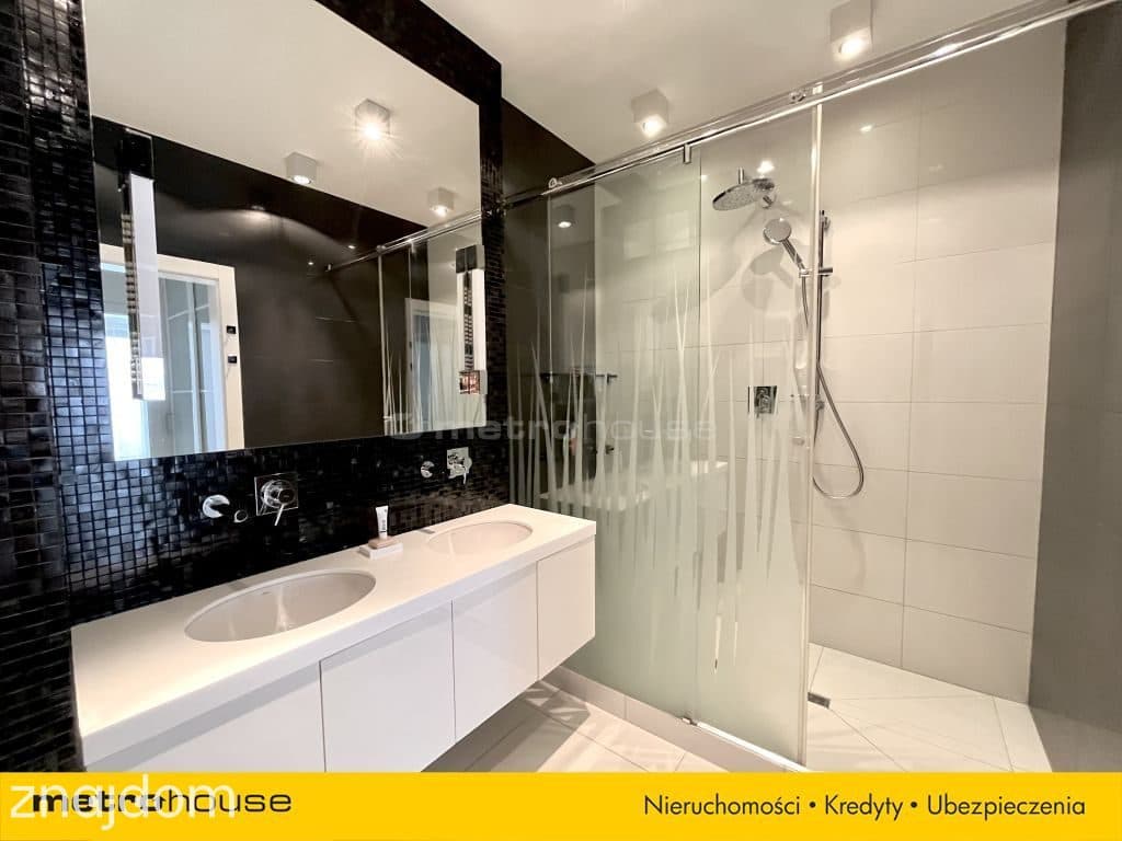 133 m²  Recepcja 24h  Taras  2 garaże - zdjęcie 5