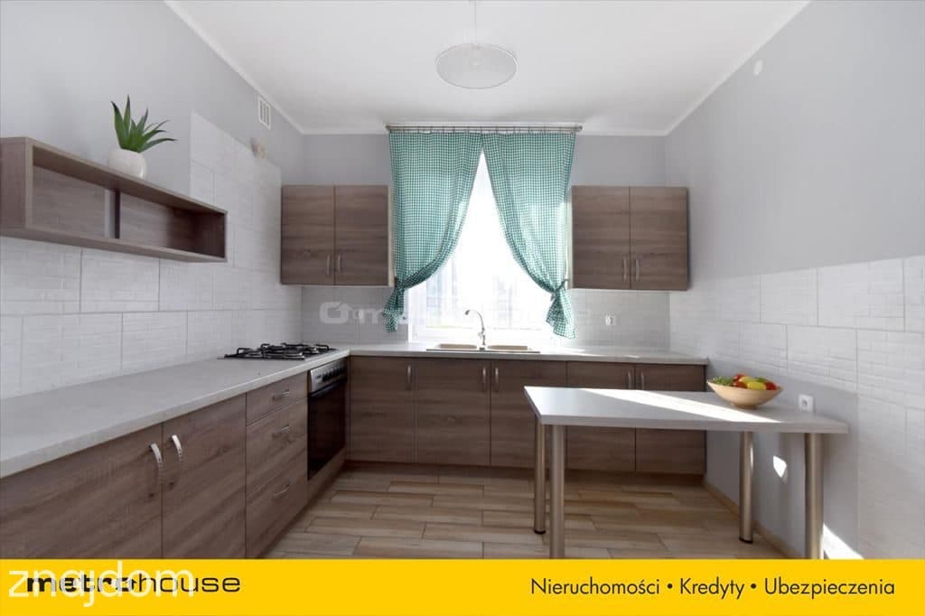 Nowy dom w pięknej okolicy nad jeziorem - zdjęcie 2