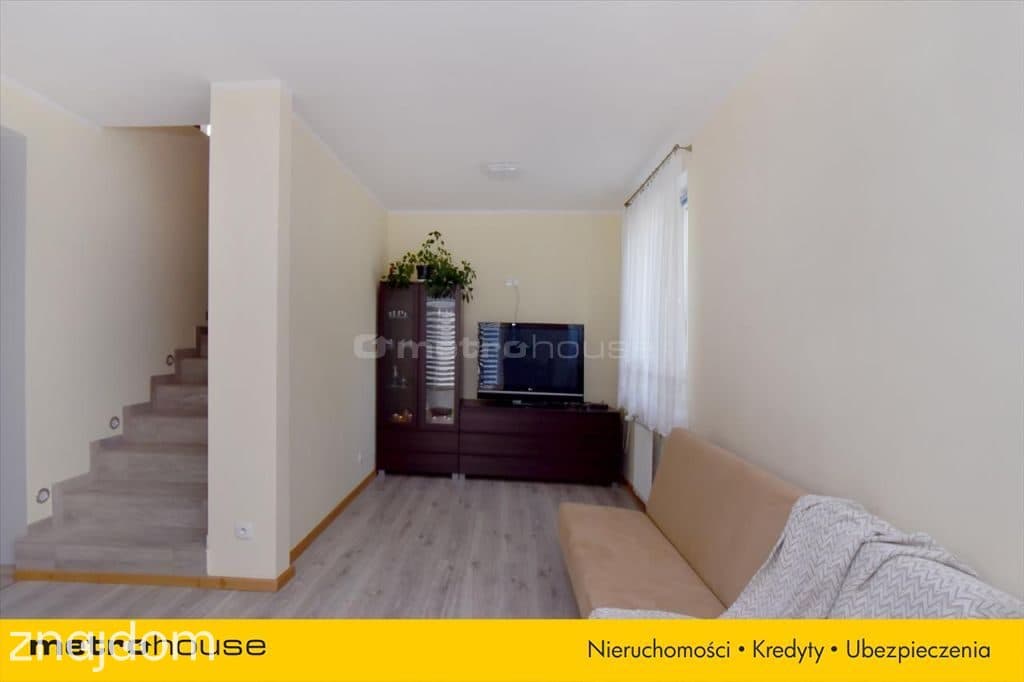 Nowy dom w pięknej okolicy nad jeziorem - zdjęcie 6