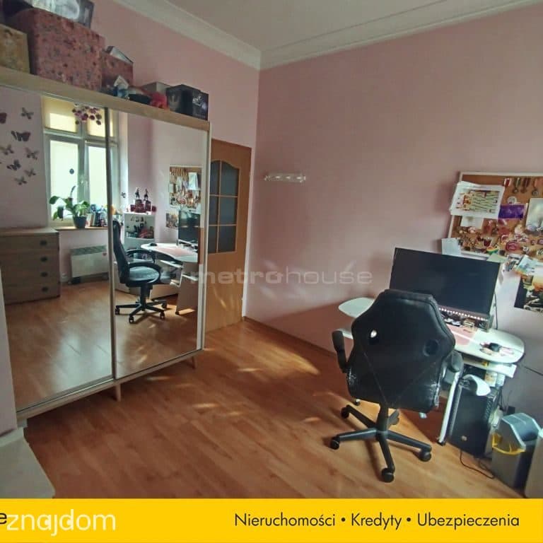 3 POKOJE, PRZY SAMYM PORCIE, IDEALNA LOKALIZACJA - zdjęcie 17