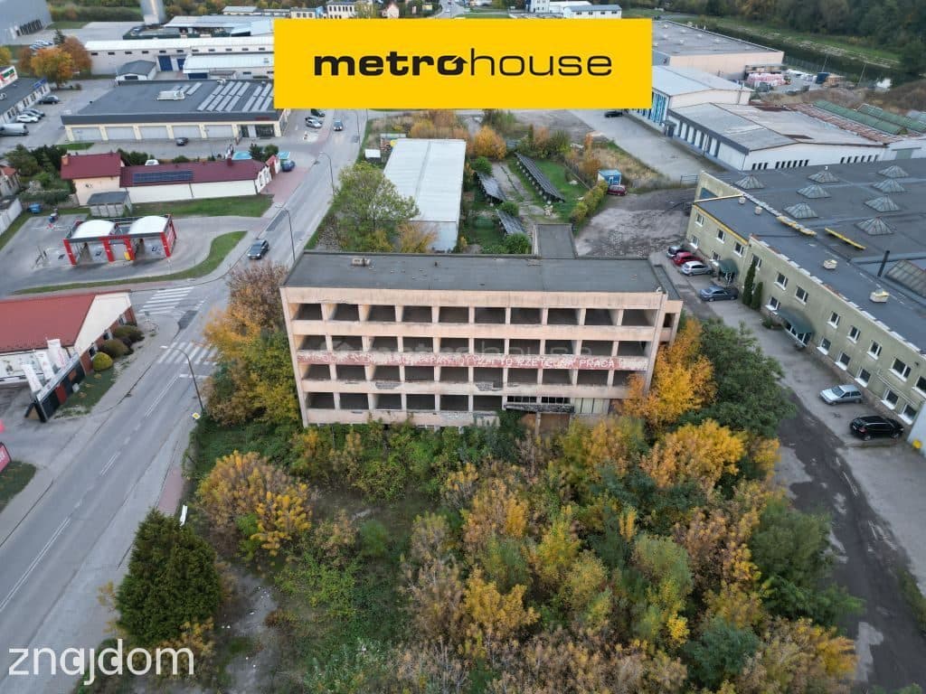 Działka PNB 42 mieszkania PUM 3122 m² Ostrowiec Św