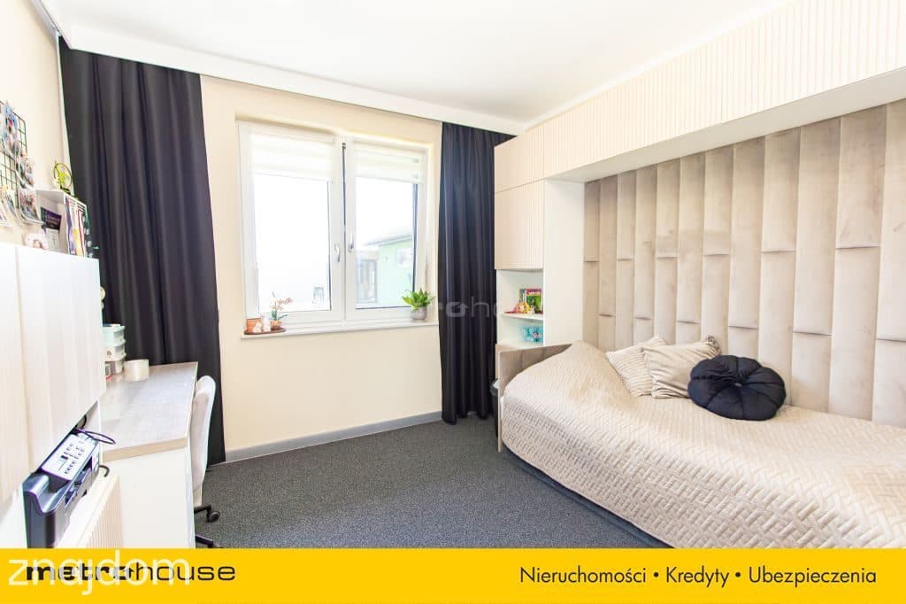 Nowoczesny dom z dużą działką w Marcelinie - zdjęcie 13