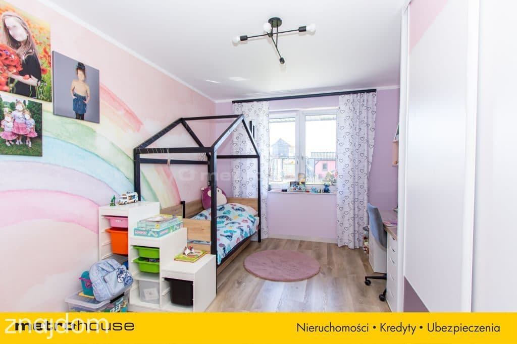 Nowoczesny dom z dużą działką w Marcelinie - zdjęcie 15
