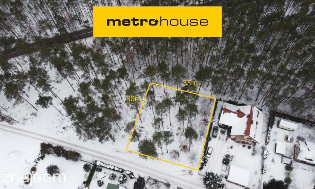 Działka budowlana 1000 m² w otoczeniu lasu