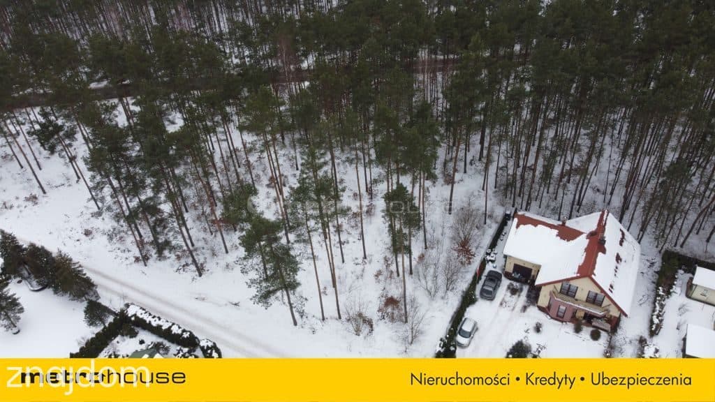 Działka budowlana 1000 m² w otoczeniu lasu - zdjęcie 2