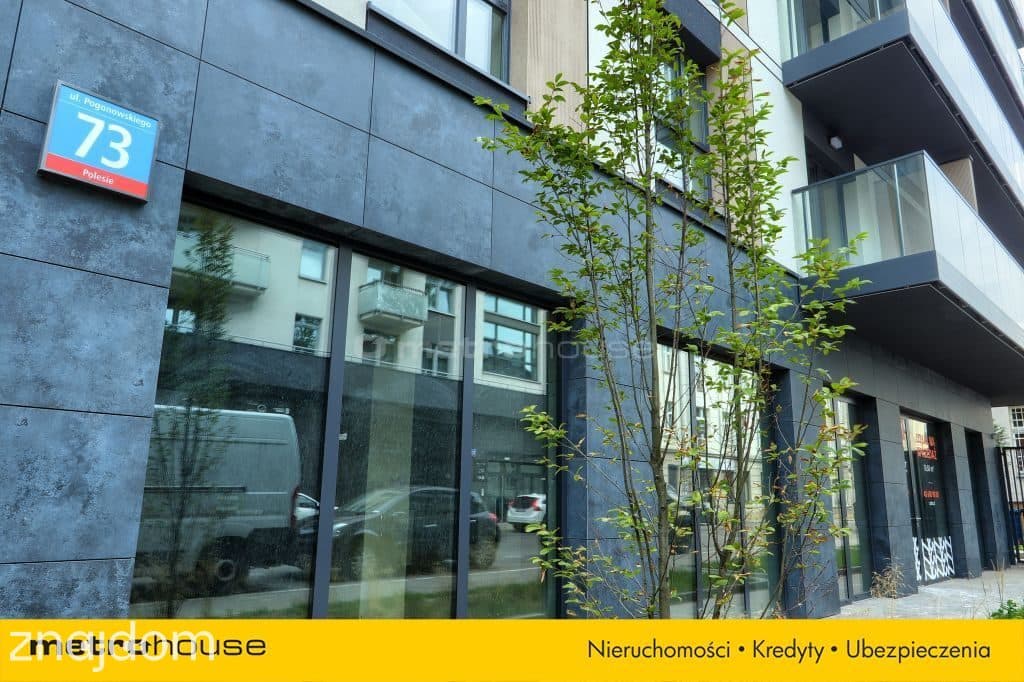 Przestronny lokal w centrum, z witrynami 60 m² - zdjęcie 4