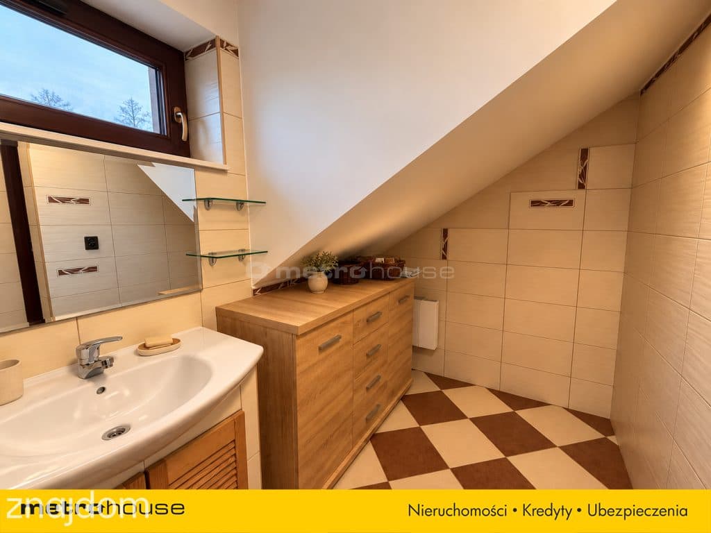 Dom 160 m² z możliwością powiększenia posesji - zdjęcie 18
