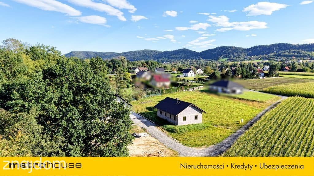 Dom w stanie deweloperskim, sąsiedztwo lasu - zdjęcie 12