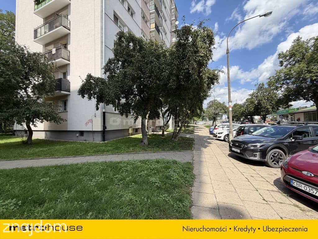 Na sprzedaż 2 pokojowe mieszkanie na Teofilowie - zdjęcie 12
