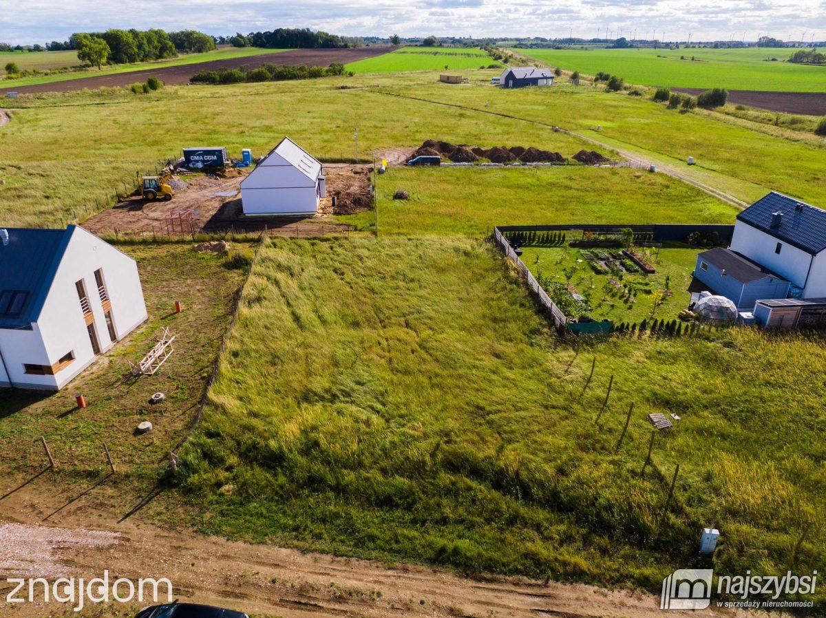 Działka, Bobolin
