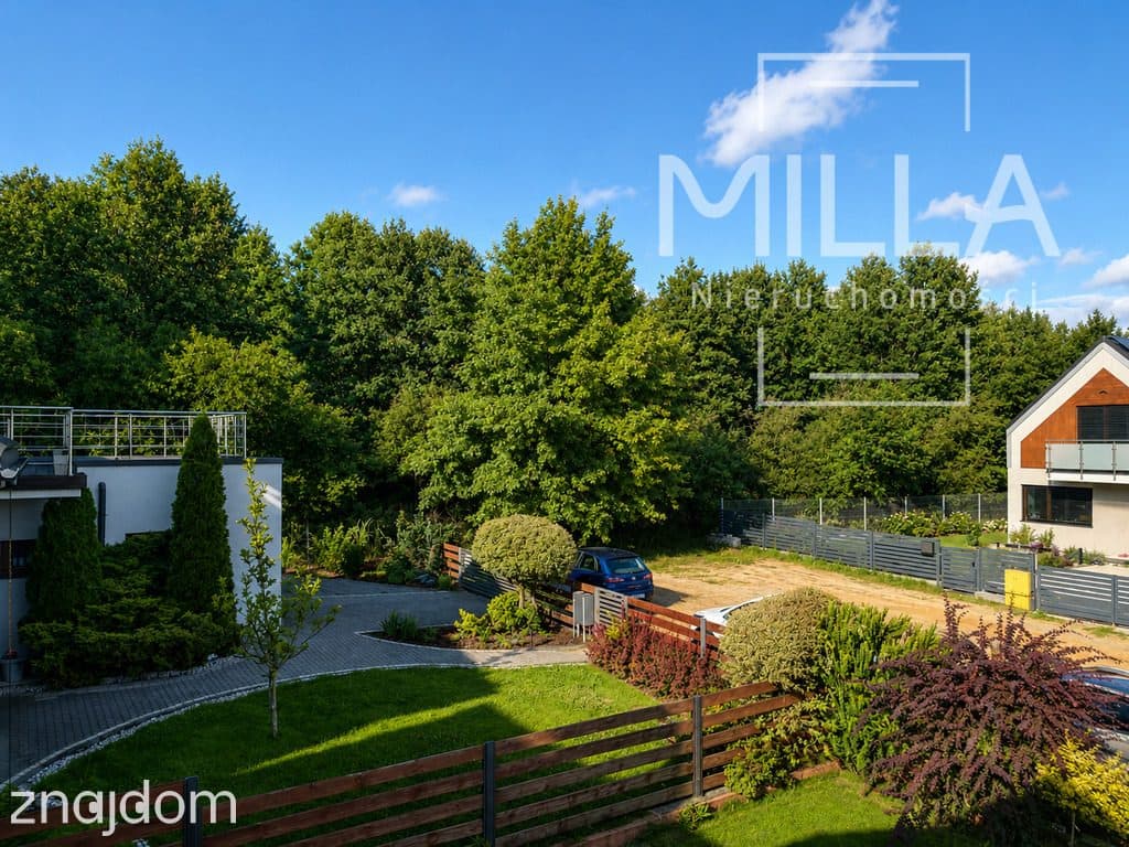 Dom 258 m² komfortu w sąsiedztwie lasu - zdjęcie 14