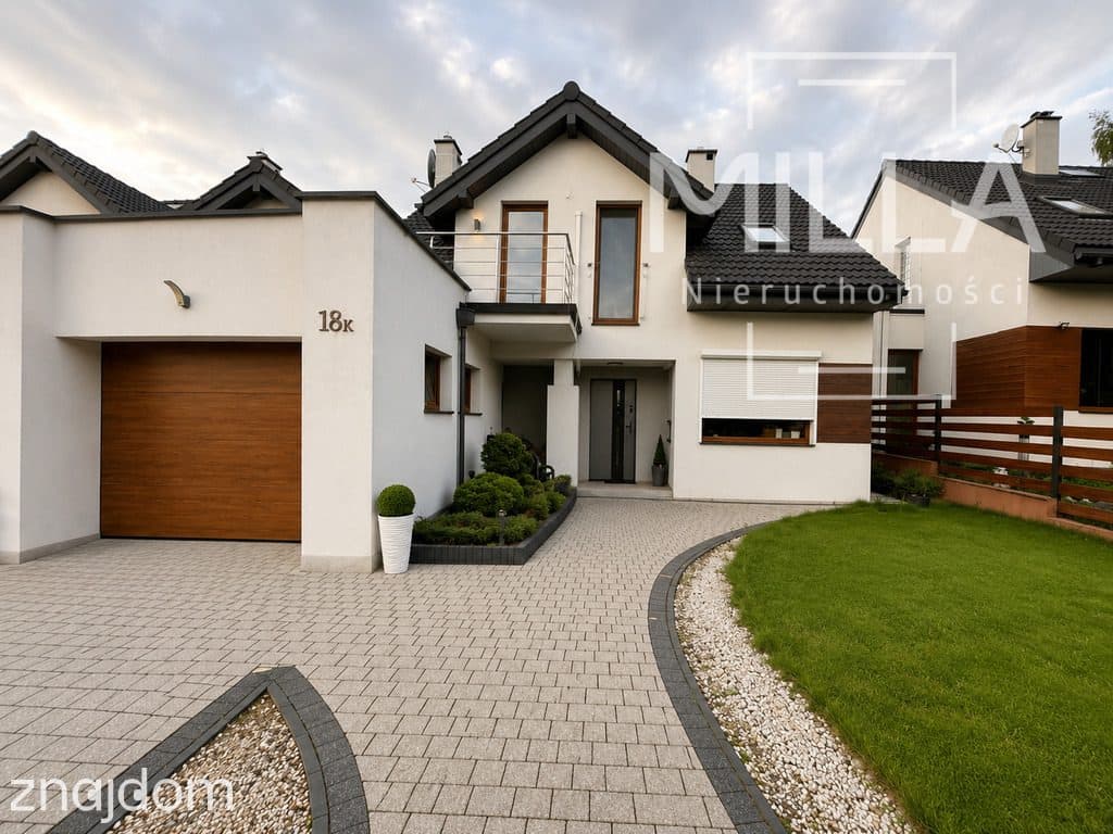 Dom 258 m² komfortu w sąsiedztwie lasu - zdjęcie 18