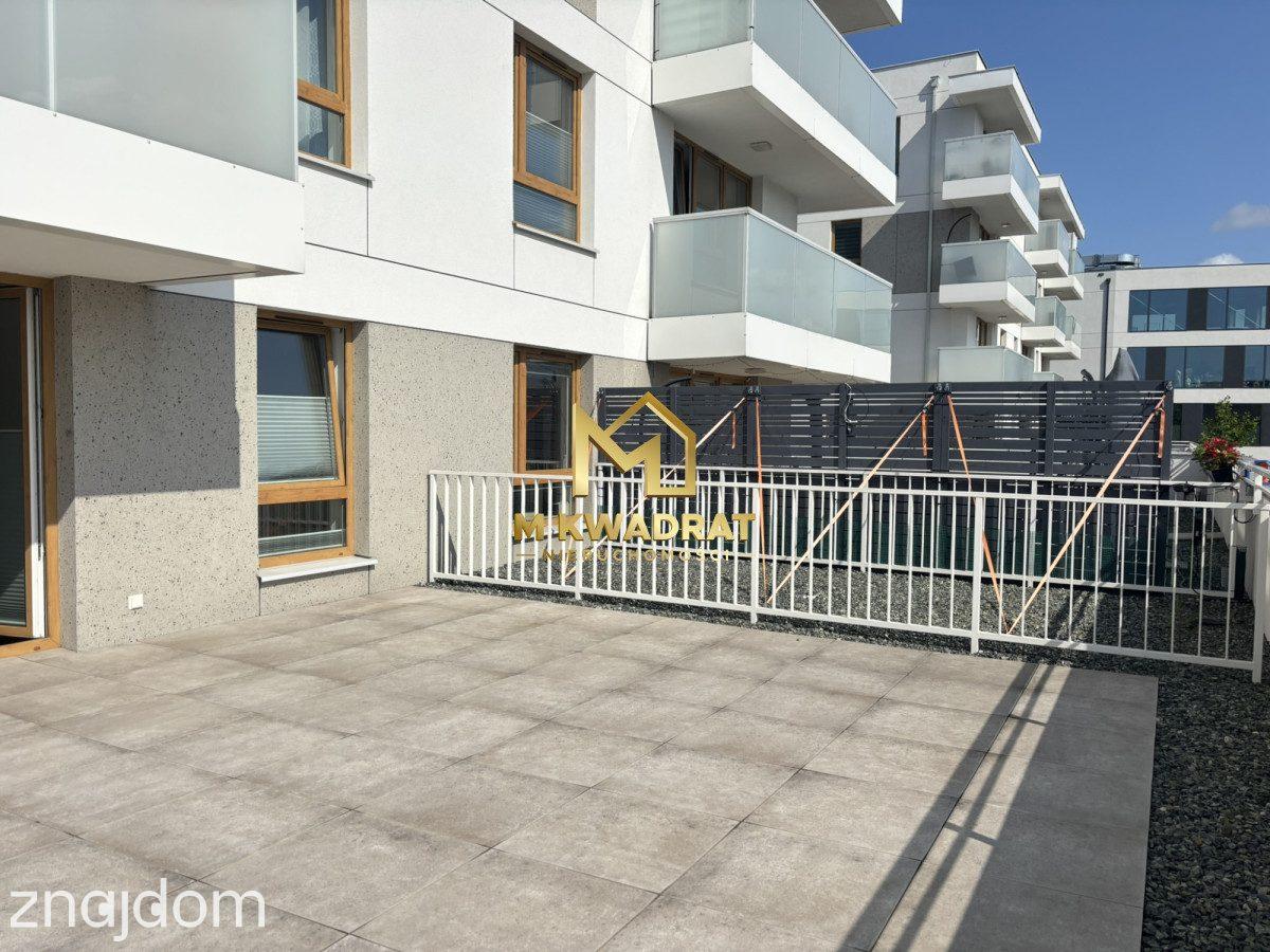 Mega taras, puste wnętrze i własny garaż +piesek - zdjęcie 18
