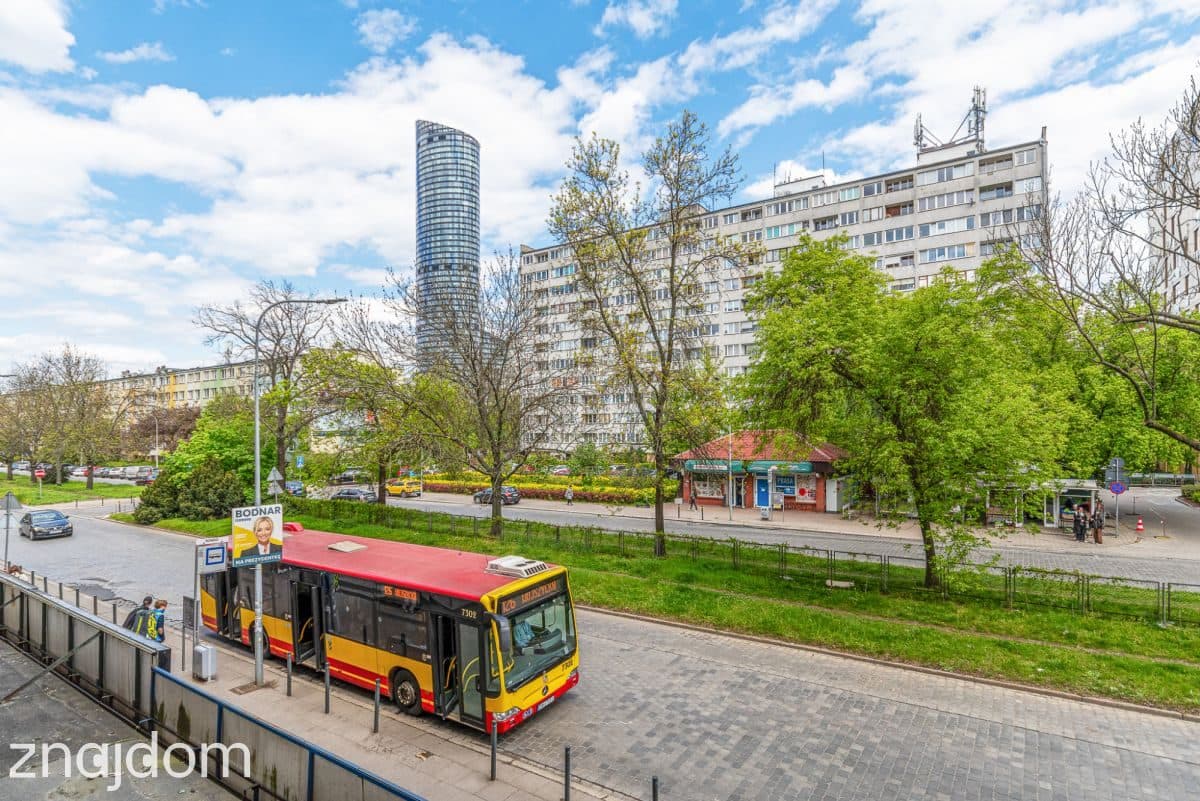 2 pokojowe, rozkładowe obok UE i Sky Tower - zdjęcie 11
