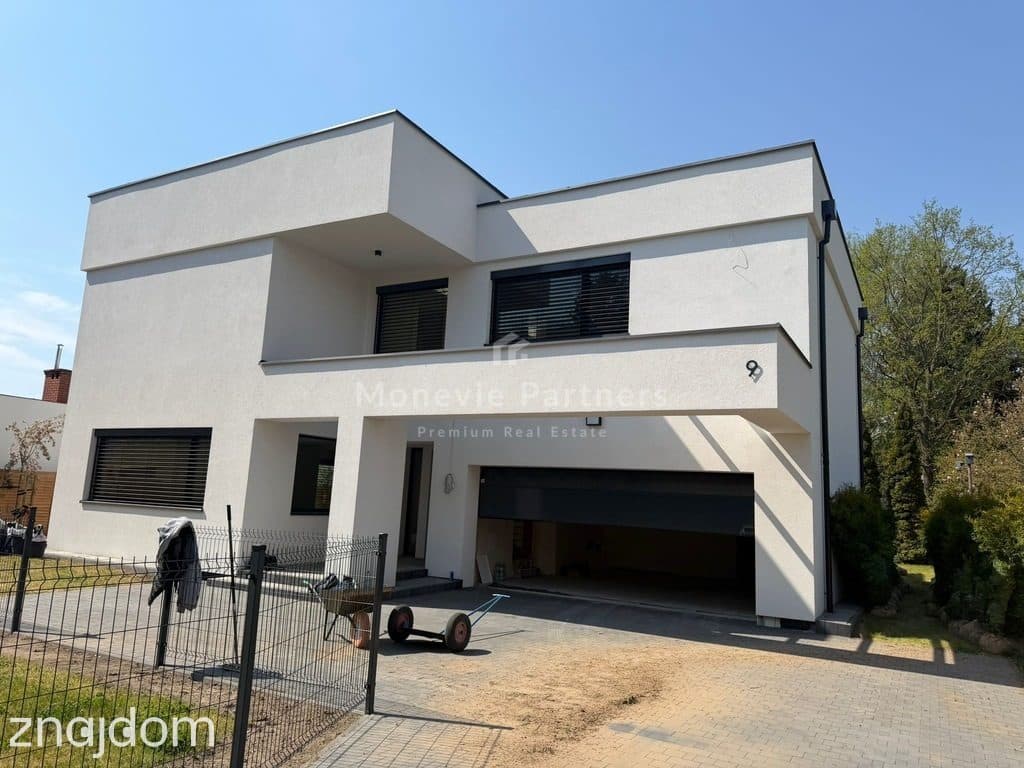 Nowy wolnostojący dom w Bielawie - zdjęcie 6
