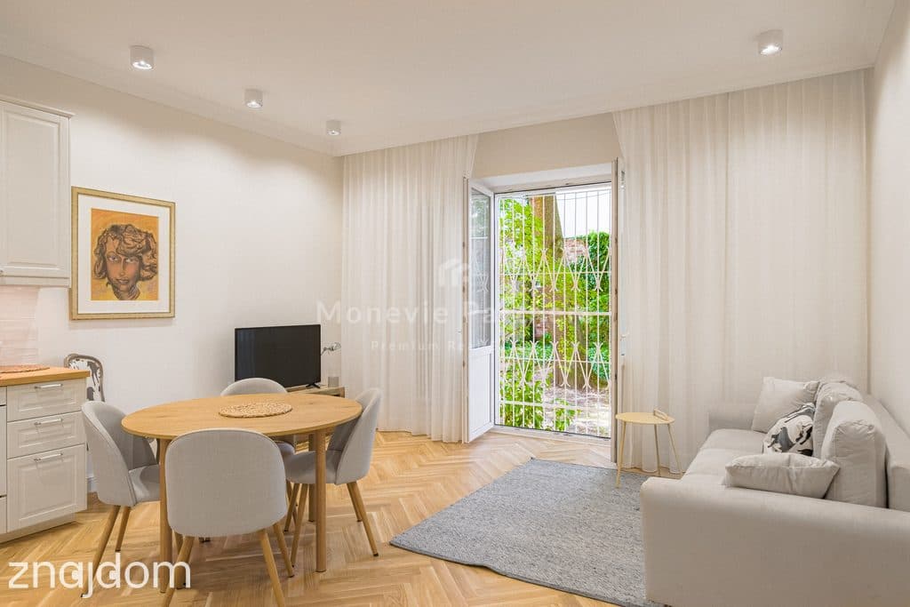 Śliczny apartament na Wiejskiej na sprzedaż