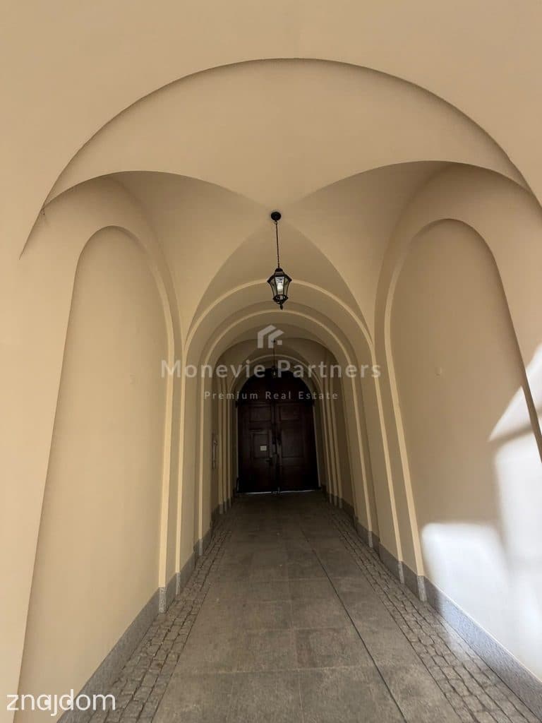 Unikatowy apartament w zabytkowej kamienicy - zdjęcie 13