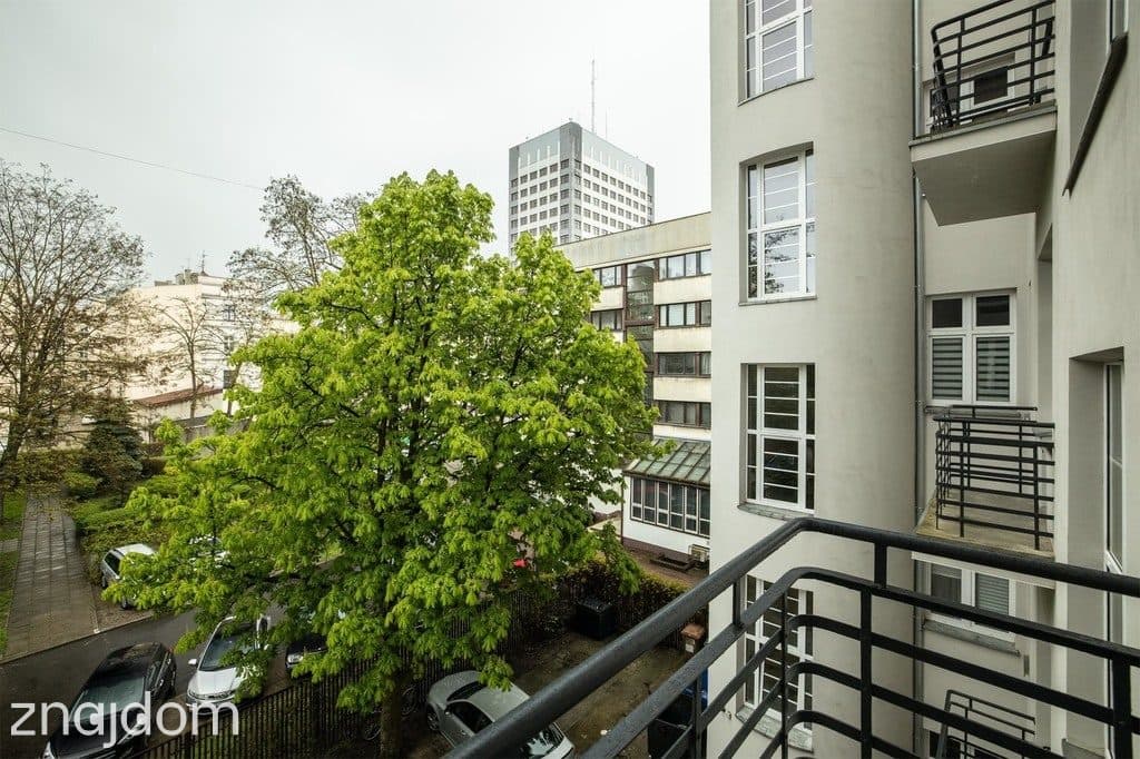 Mieszkanie w centrum, z balkonem na spokój - zdjęcie 10