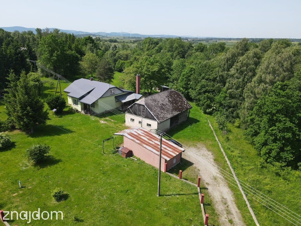 Dom z działką 1,21 ha - rezerwacja - zdjęcie 14
