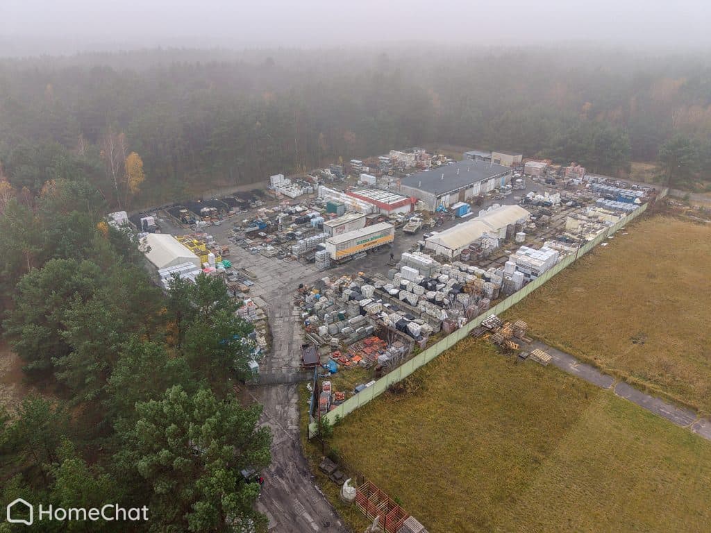 Teren produkcyjny 7260 m2 z magazynem