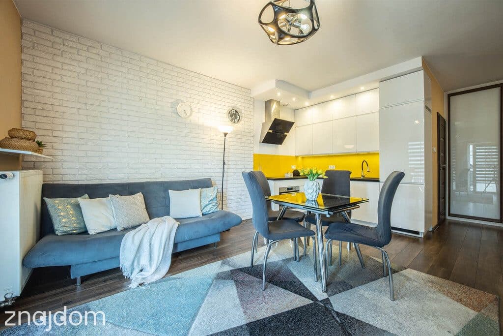 Gotowe 40 m2 w centrum z garażem i komórką - zdjęcie 11