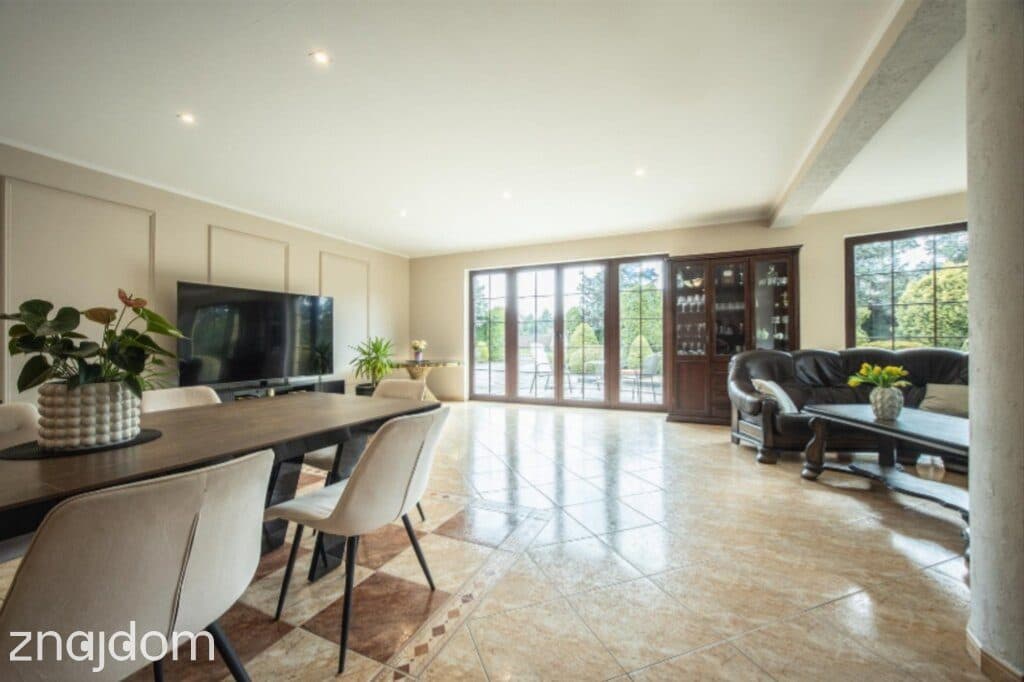 Wyjątkowa Rezydencja z Duszą – 386 m² Przestrzeni - zdjęcie 2