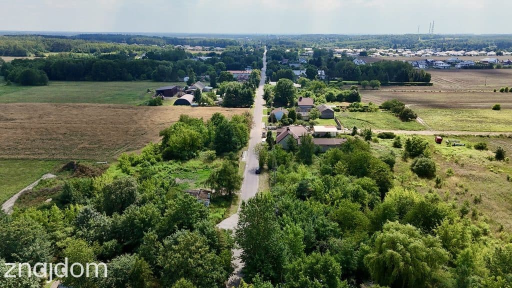 Twoja oaza 1600m² w Nowosolnej - Cisza i Komfort