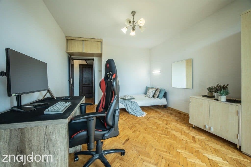 Dobry adres na studia i na lata - zdjęcie 5