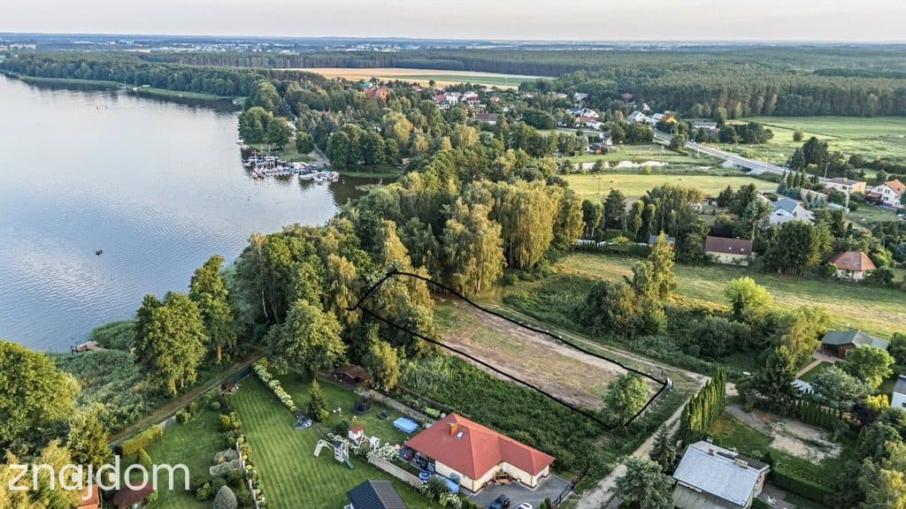 Prestiżowa działka nad jeziorem - zdjęcie 5
