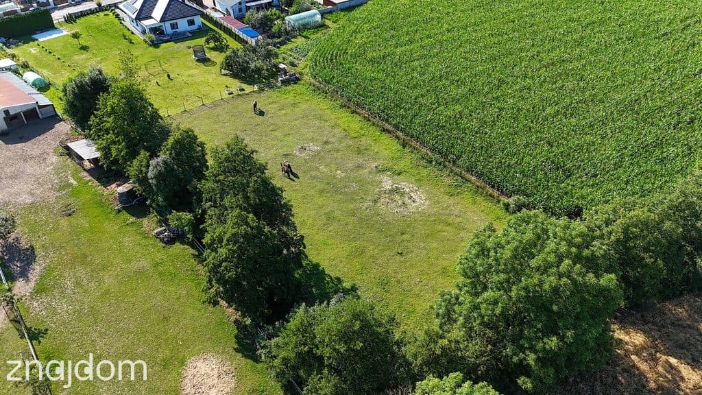 Urokliwa miejscowość nad jeziorem | działka z WZ - zdjęcie 7