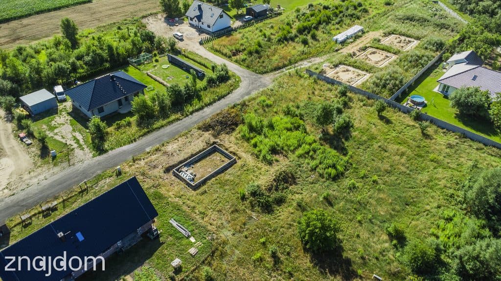 Działka budowlana idealna pod dom 739 m2 z MPZP - zdjęcie 4