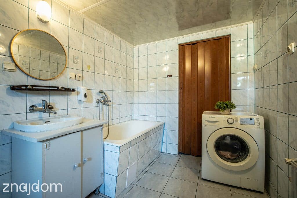 Siedlisko marzeń- dom i 5 budynków gospodarczych - zdjęcie 13