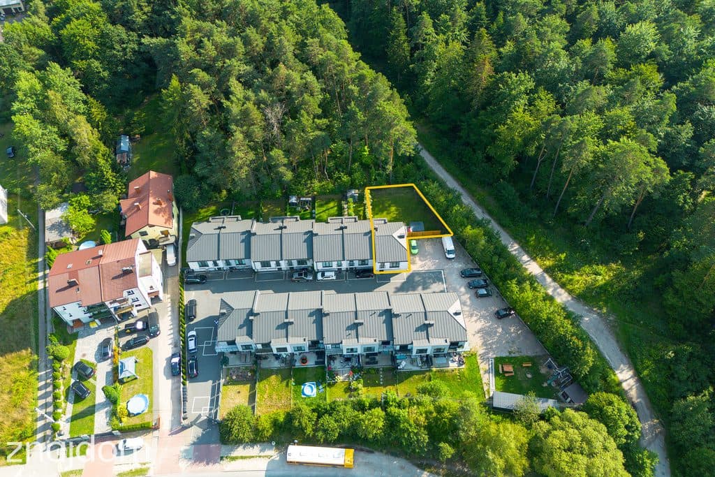 Skrajna szeregówka w leśnym zaciszu - Kielce - zdjęcie 2