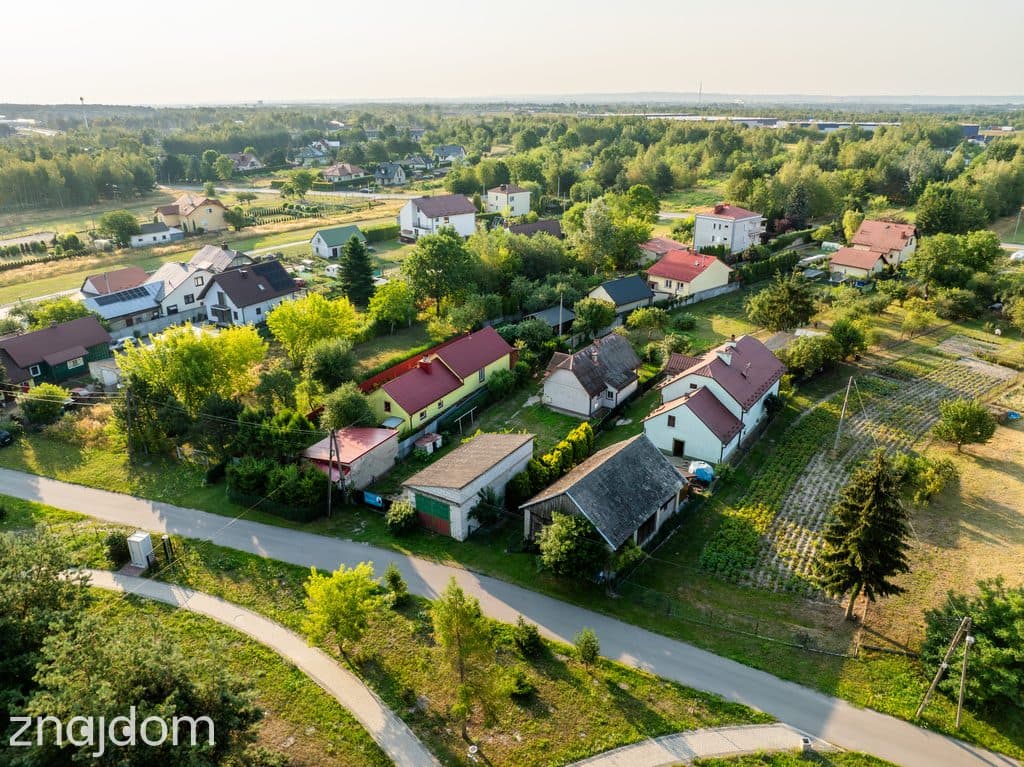 Dom 90m2 z garażem i dużym potencjałem Rogoźnica - zdjęcie 4