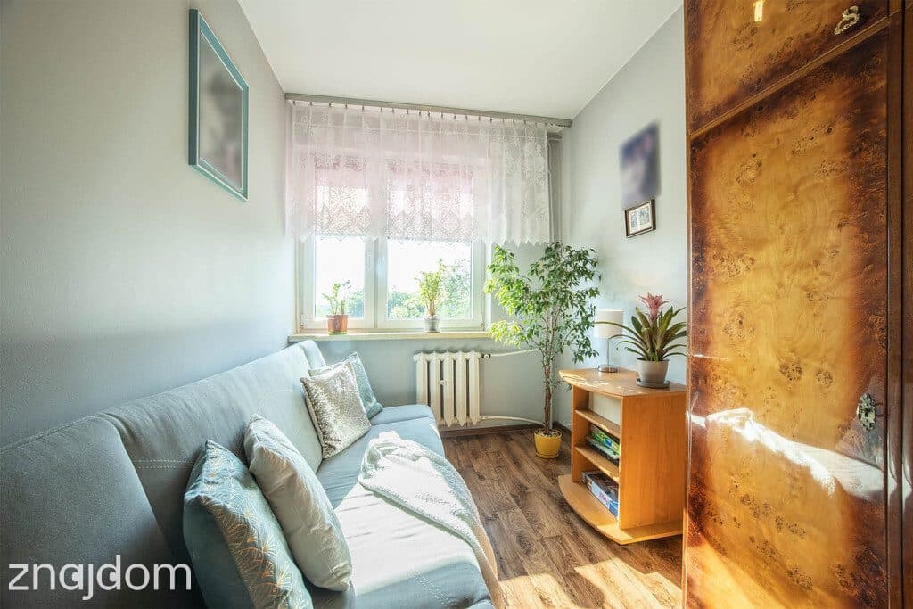 62 m² z garażem wśród zieleni - zdjęcie 6