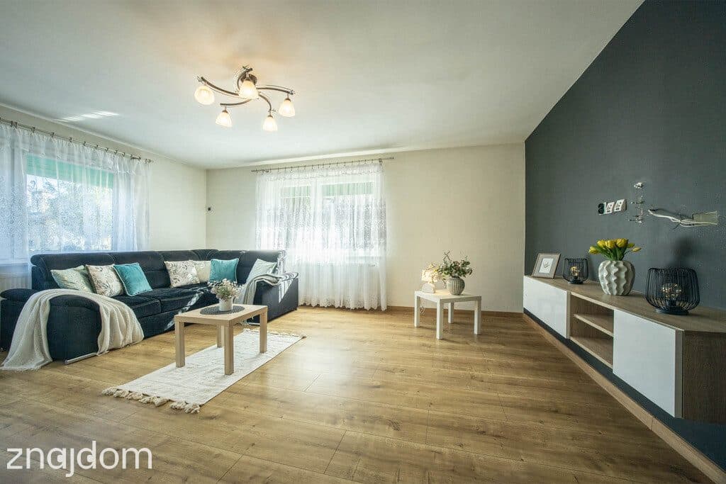 DOM, KTÓRY MA JESZCZE KILKA ASÓW W RĘKAWIE!