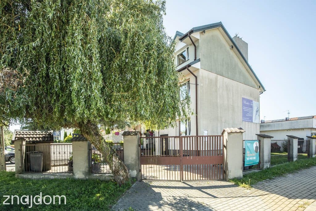 Dom w Andrespolu-Przestrzeń, Komfort, Lokalizacja - zdjęcie 3