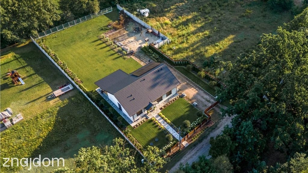 Dom parterowy blisko lasu z piękną działką 18 ar! - zdjęcie 19