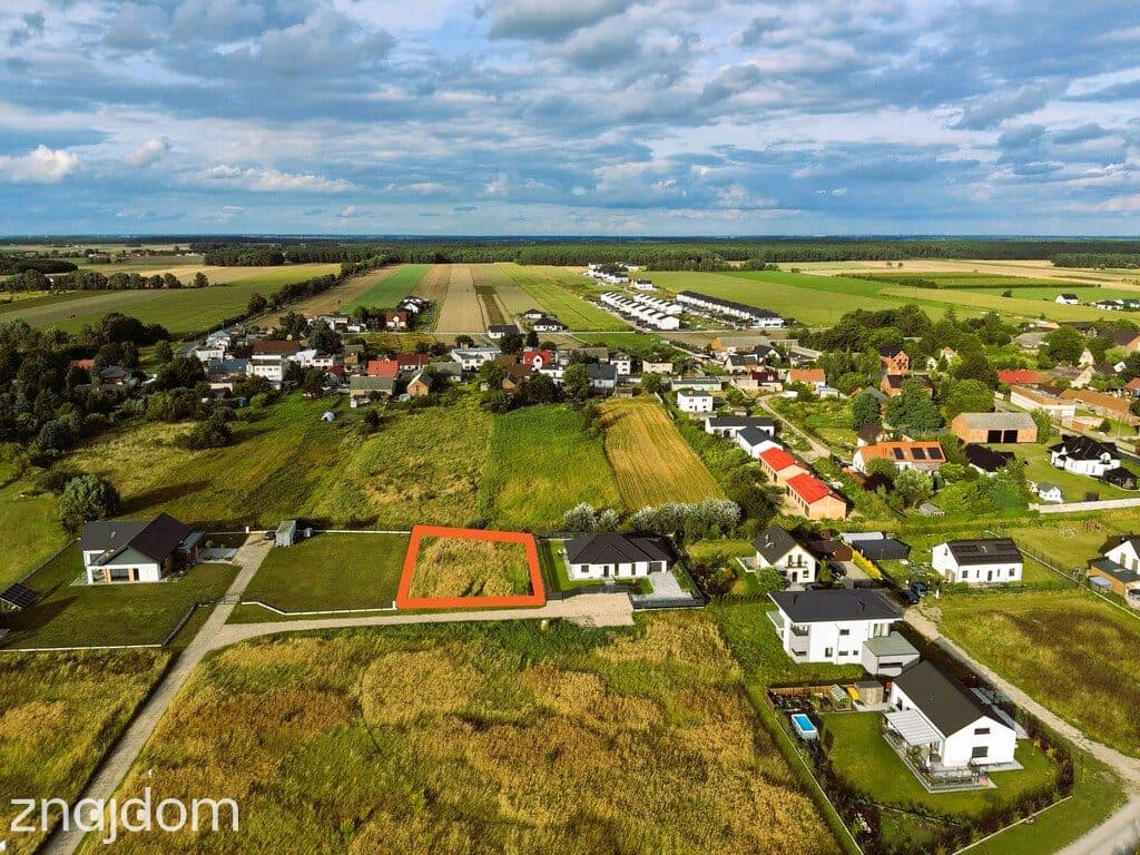Zamieszkaj w Radzewie! Działka 893 m² czeka - zdjęcie 7